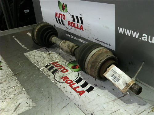 planetara stanga Toyota Celica1.8S an 2004