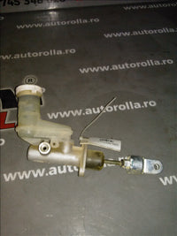 pompa ambreiaj Mitsubishi Pajero 3 3.2DID an 2003