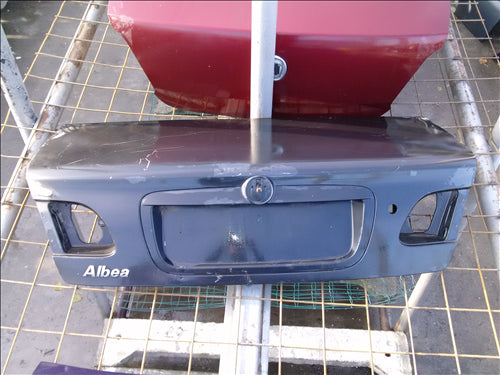 capota spate Fiat Albea an 2007