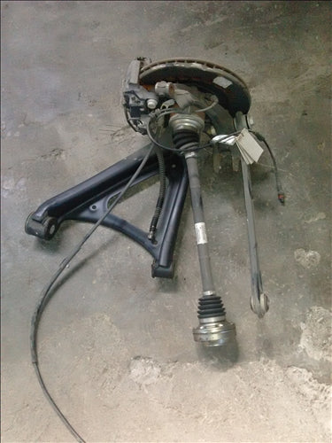 planetara dreapta spate Porsche Cayenne 4.5S an 2005