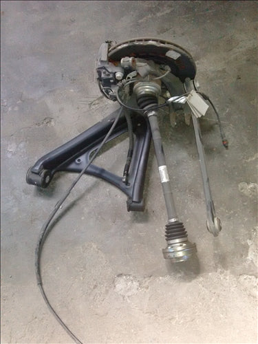 fuzeta dreapta spate Porsche Cayenne, 4.5S an 2005