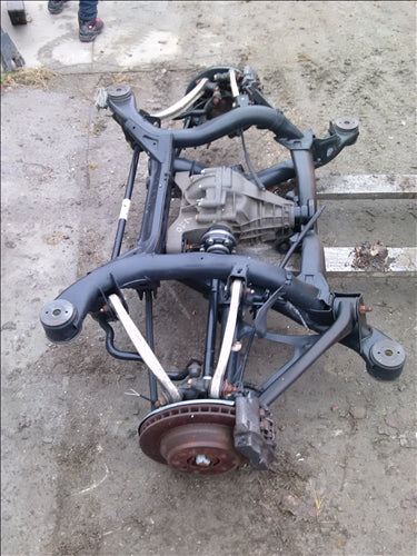 planetara dreapta spate Volkswagen Touareg V10, an 2005