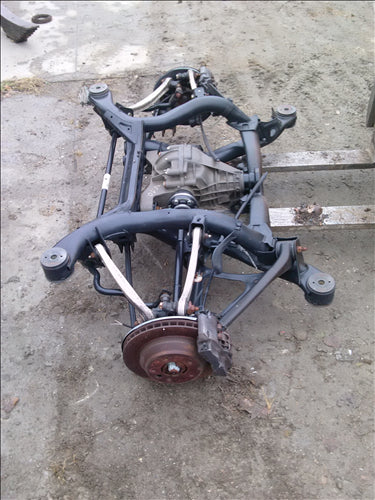 fuzeta stanga spate Volkswagen Touareg V10, an 2005