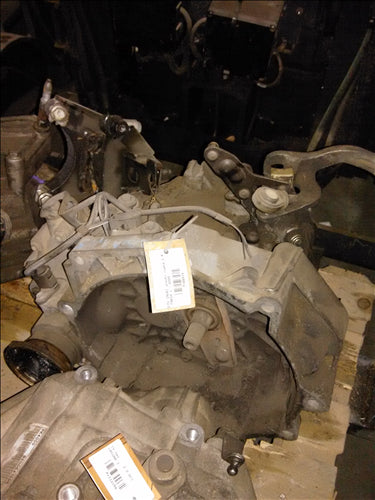 cutie viteze, urechi rupte Skoda Fabia 1.4S 16V an 2005