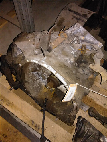 cutie viteze arsa Ford Mondeo 1.8TDCI