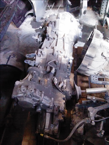 cutie viteze mecanica Mitsubishi Pajero 3, 2.8TD