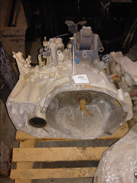 cutie viteze Nissan X-trail 2.2D