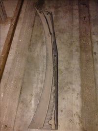 grila parbriz Ford Fiesta 5