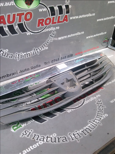 masca fata Dacia Logan 1.5DCI, an 2009