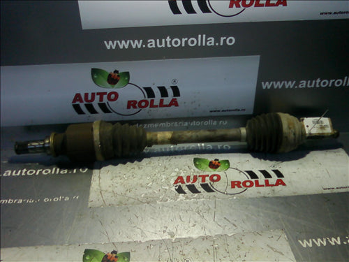 planetara stanga Dacia Logan 1.5DCI an 2009