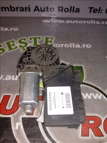 motoras macara dreapta spate Porsche Cayenne an 2006