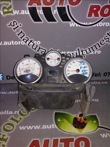 ceas bord Peugeot 2071.6HDI an 2007