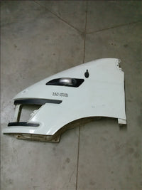 aripa stanga fata alba Volkswagen LT 35 an 2006