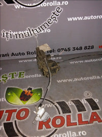 clemaliera stanga fata Renault Clio 3 an 2007