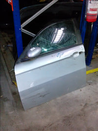 usa stanga fata completa Alfa Romeo 147 an 2005