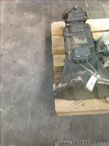 cutie viteze Mitsubishi Pajero 2, 2.5D