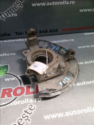 fuzeta dreapta fata fara butuc SsangYong Rexton 2.7D, an 2006