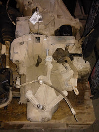 cutie viteze Dacia Super Nova 1.4S