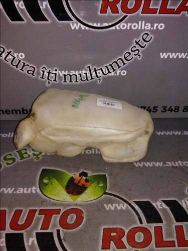 vas stropitor parbriz Citroen Berlingo an 2000