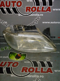 far dreapta Citroen Xsara, an 2000