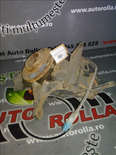 fuzeta dreapta fata Citroen C5, 2.0HDI, an 2001