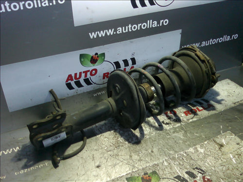 amortizor stanga fata complet Toyota Avensis, an 2000