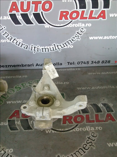 fuzeta dreapta fata Opel Vectra C