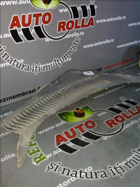 grila parbriz Peugeot 406, an 2001