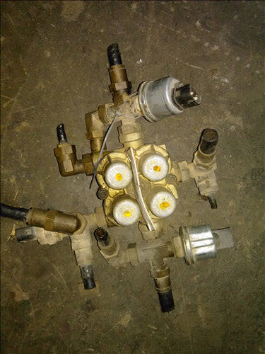 supapa 4 cai Volvo FH12 420cp an 2000