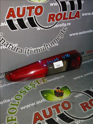 stop dreapta sus Volvo V70 an 1998