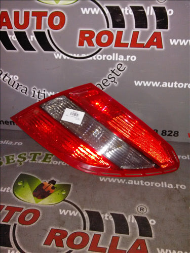 stop dreapta Mercedes Cclass W204 kompresor an 2009