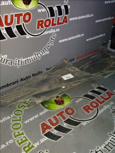 grila parbriz Renault Clio 2 an 2008