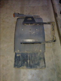 aparatoare noroi si suport stanga fata Renault Midlum 240 DXI, an 2007