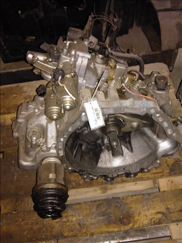 cutie viteze mecanica Toyota Yaris 1.4D an 2007