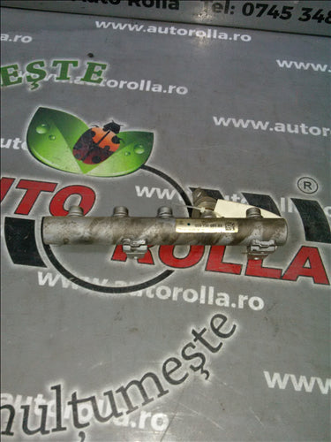 rampa injectoare dreapta Audi A4 an 2006 3.0D