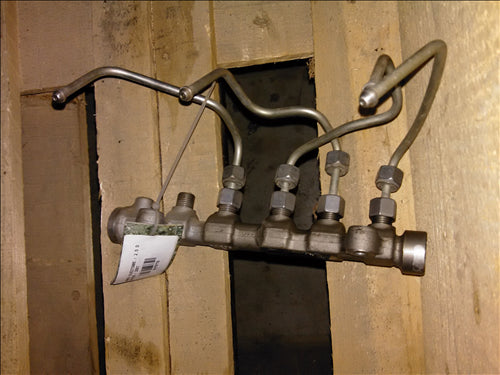 rampa injectoare Renault Master 2.5D an 2007