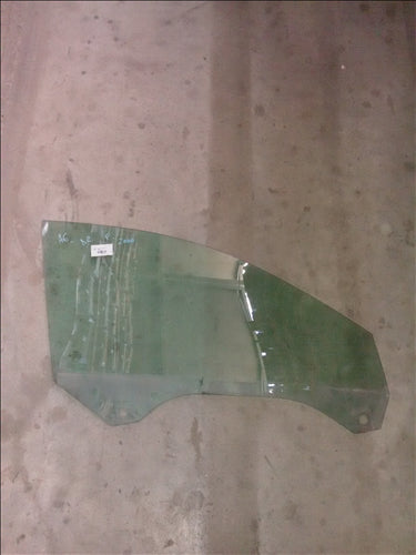geam usa dreapta fata Audi A6 an 2000