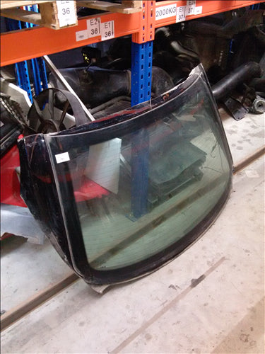 luneta spate Mercedes Eclass W211 an 2006