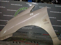 aripa stanga fata Toyota Corolla Verso an 2005