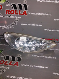 far dreapta urechi rupte Peugeot 206