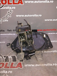 ansamblu pedalier Renault Kangoo