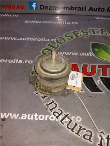 tampon motor stanga Mitsubishi Pajero 3, 3.2DID, an 2003