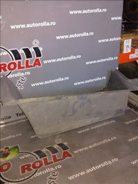 scara plastic usa dreapta fata Mercedes Sprinter an 2002