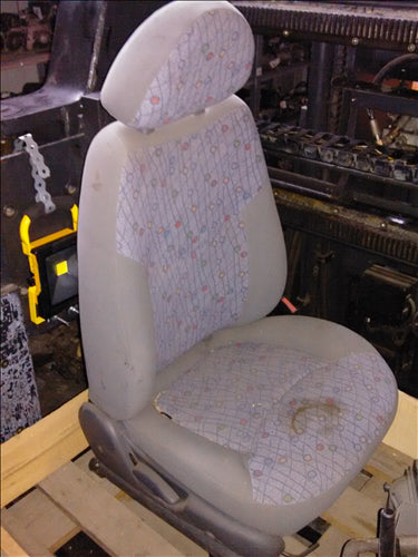 scaun dreaptafata Daewoo Matiz