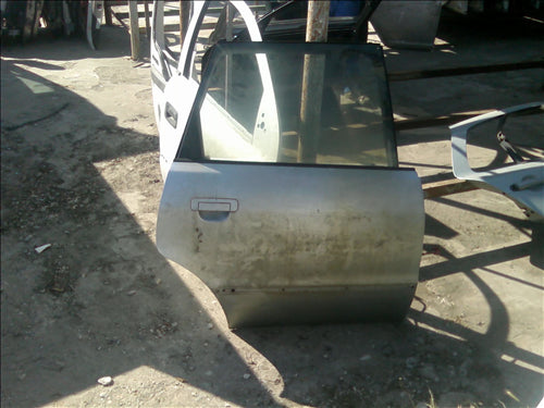 usa dreapta spate completa Audi A4 an 1998