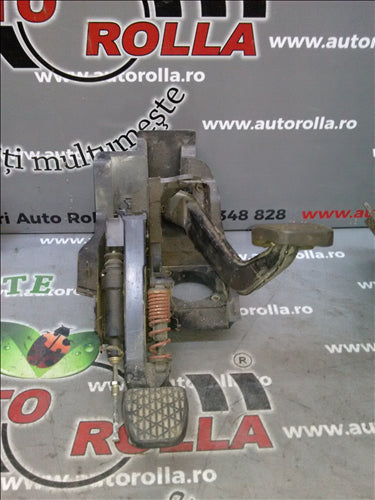 pedalier si pompa ambreiaj Mercedes Cclass W203