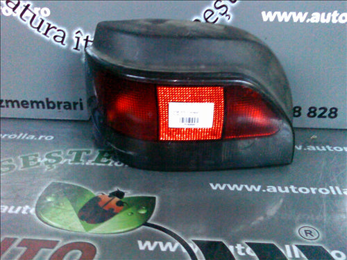 stop stanga crapat Renault Clio 1