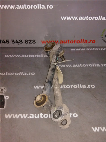 tirant dreapta spate Hyundai Santa Fe an 2008