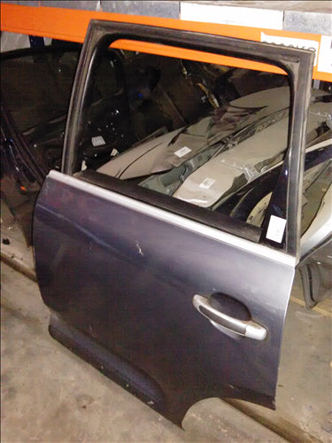 usa stanga spate completa Porsche Cayenne an 2003