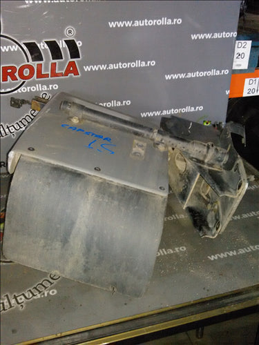 aparatoare noroi si suport stanga fata Nissan Cabstar